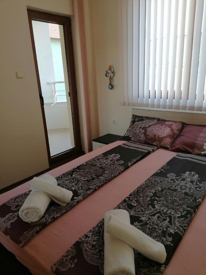 Villa Mareli ツァレヴォ エクステリア 写真